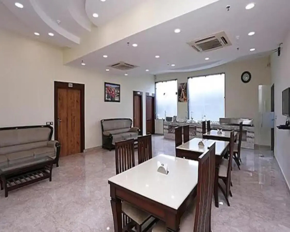FabHotel F9 NSP