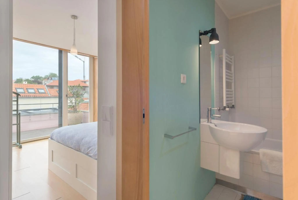 Between River and Sea Porto Apartment