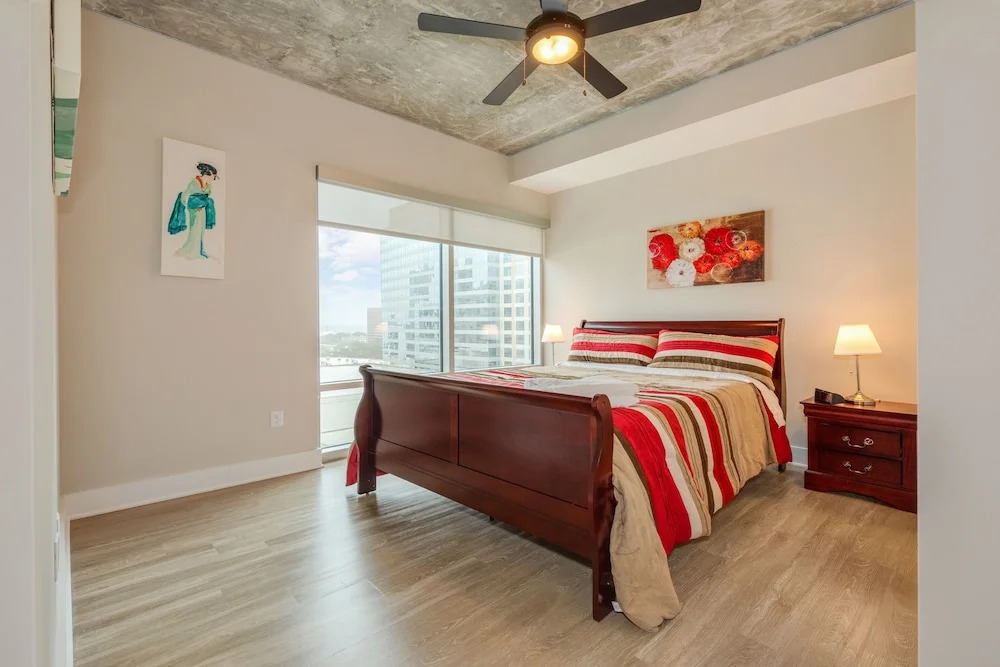 2br Apartment Near Convention Center - No Balcony 2 Bedroom Apts by RedAwning