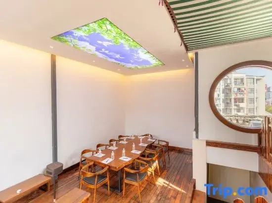 No.9 Mansion Guesthouse