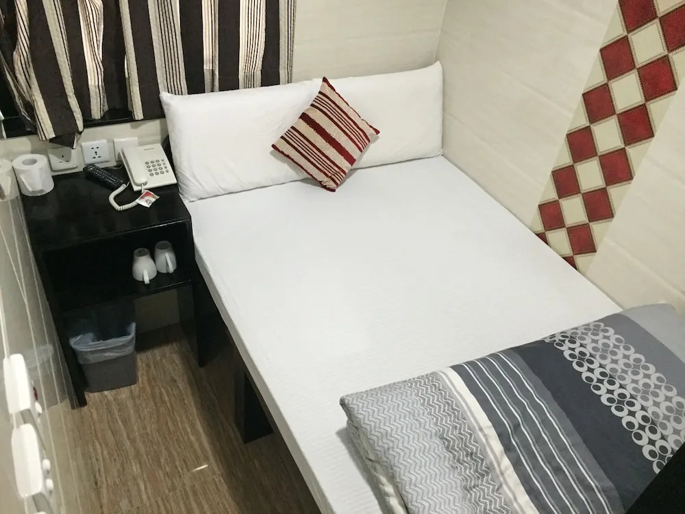 Simplex Guest House