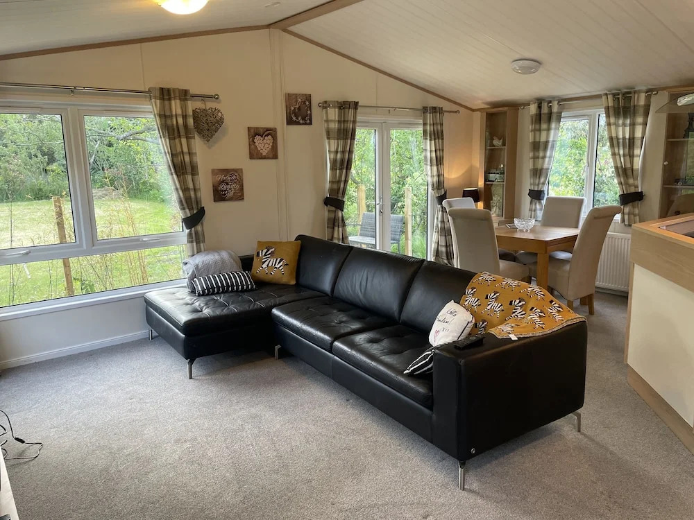 Immaculate 3-bed Lodge in Otley