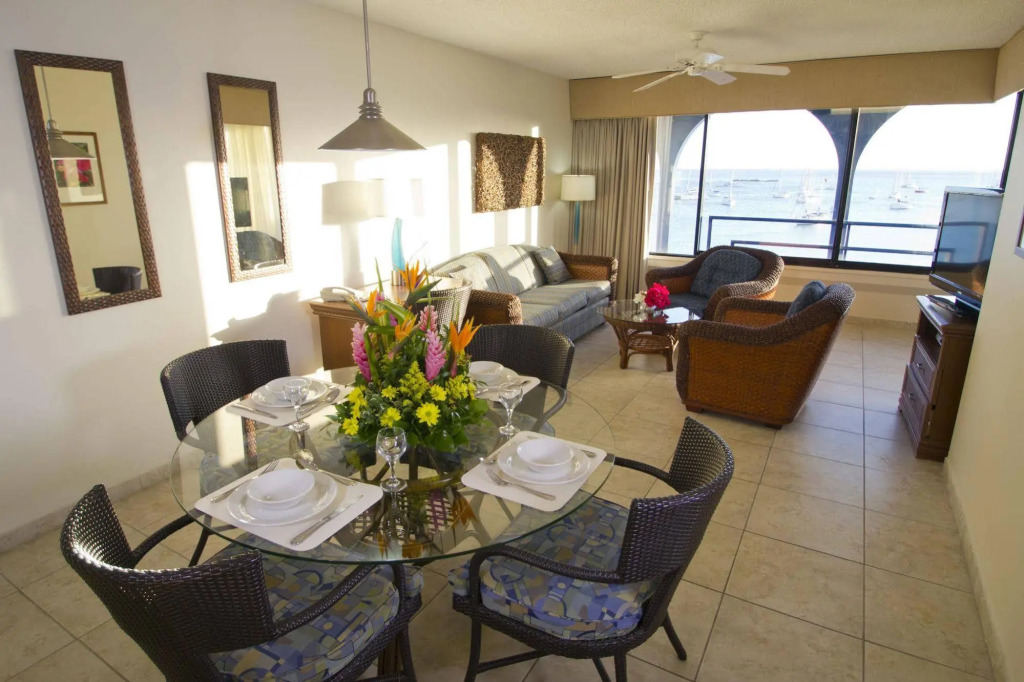 Hilton Vacation Club Royal Palm St Maarten