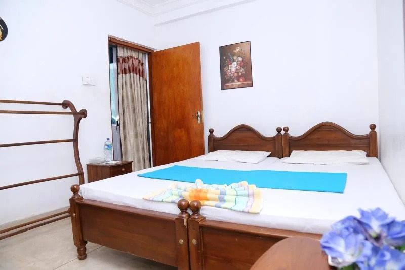 Good Luck Rest House
