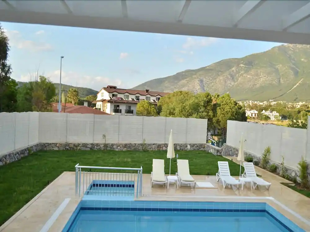 New Age Villa Lilya Hisar