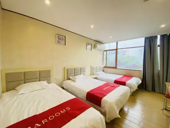 Bishuo Holiday Hotel (Hehai University Fucheng West Road Subway Station Branch)