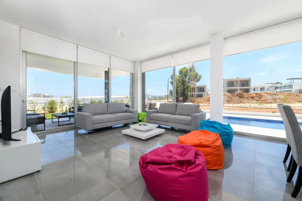 Nireas Seaview Villa