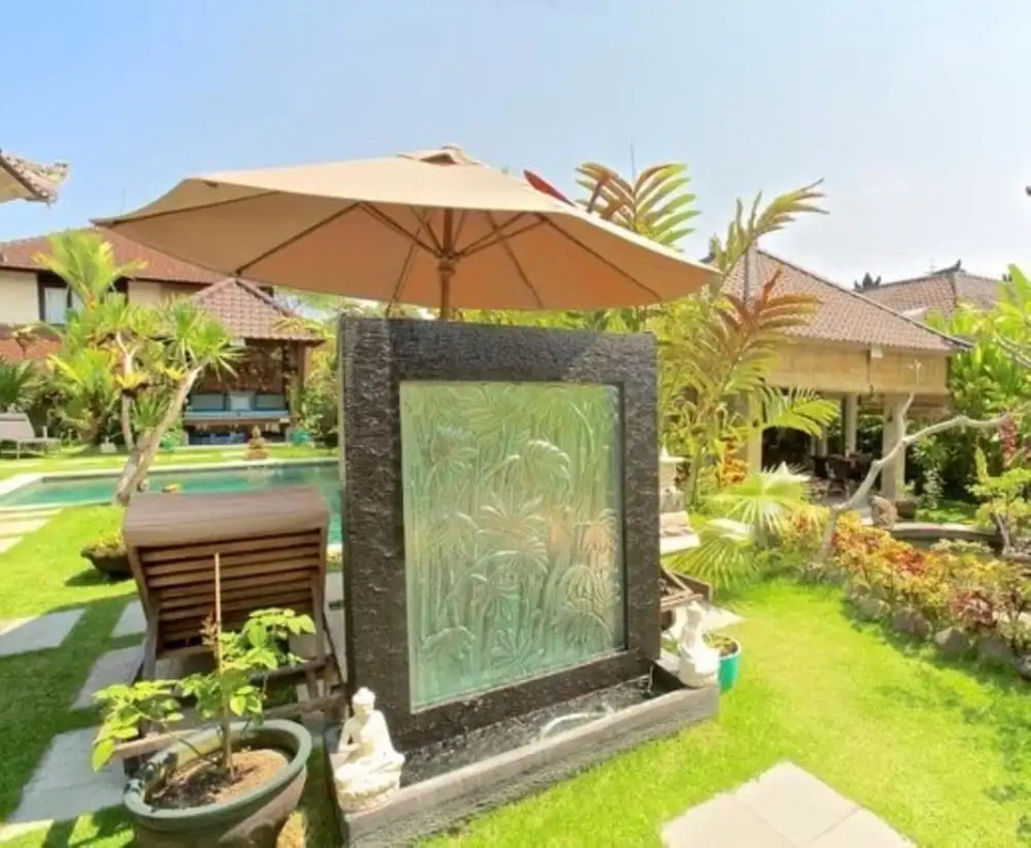 Hibiscus Guest Suitebest Breakfast in Bali