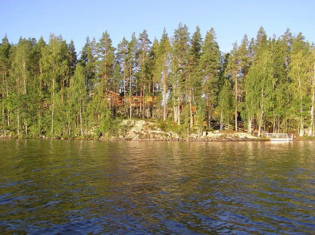 Large timber villa with splendid scenery and nature