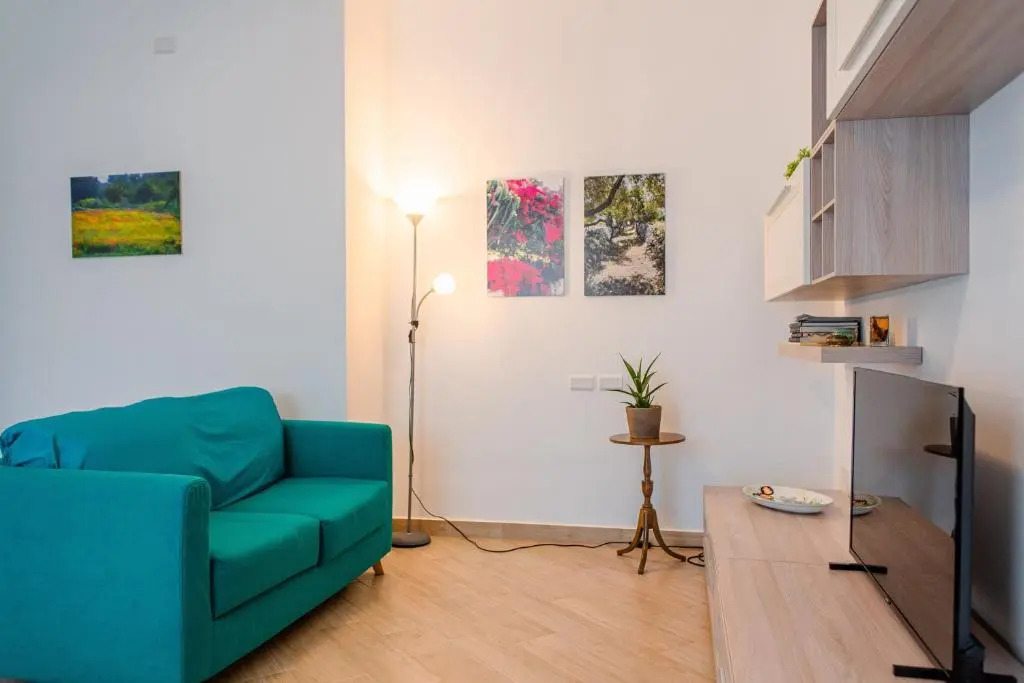 GuestHost - Archaeological Park Apartment