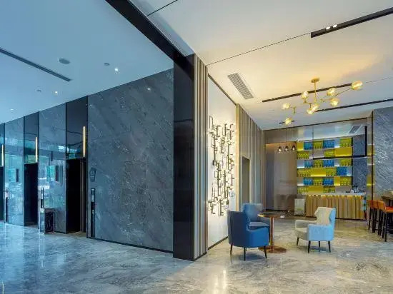 Echarm Hotel (Fuyuan Bridge Subway Station of Hunan Financial Center)