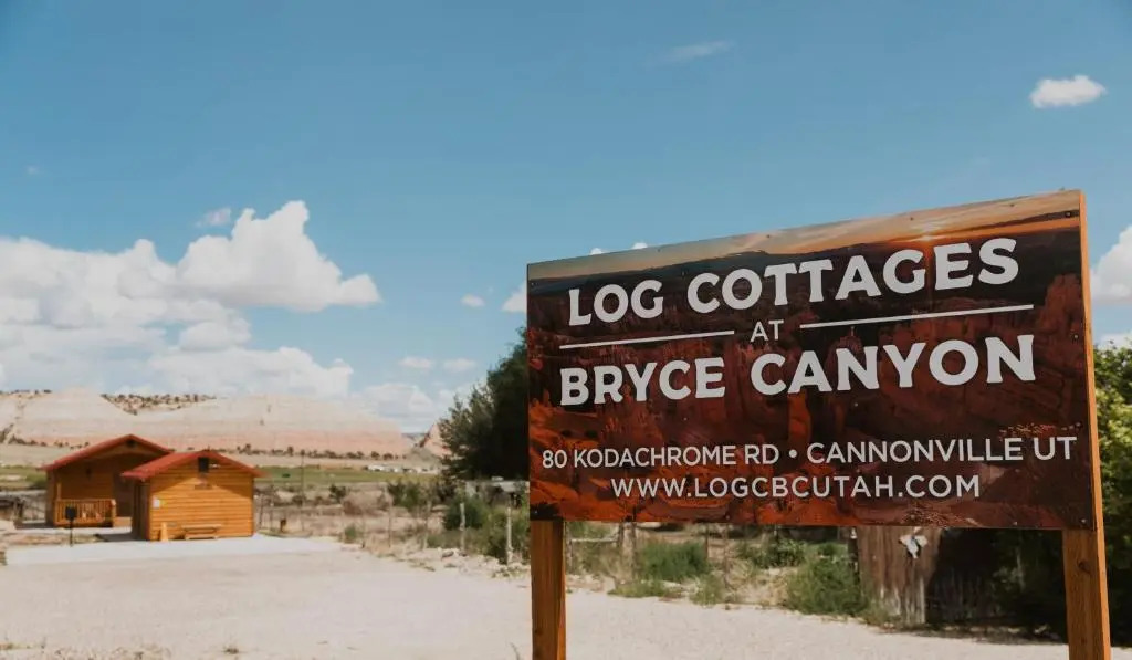 Log Cottages at Bryce Canyon #2