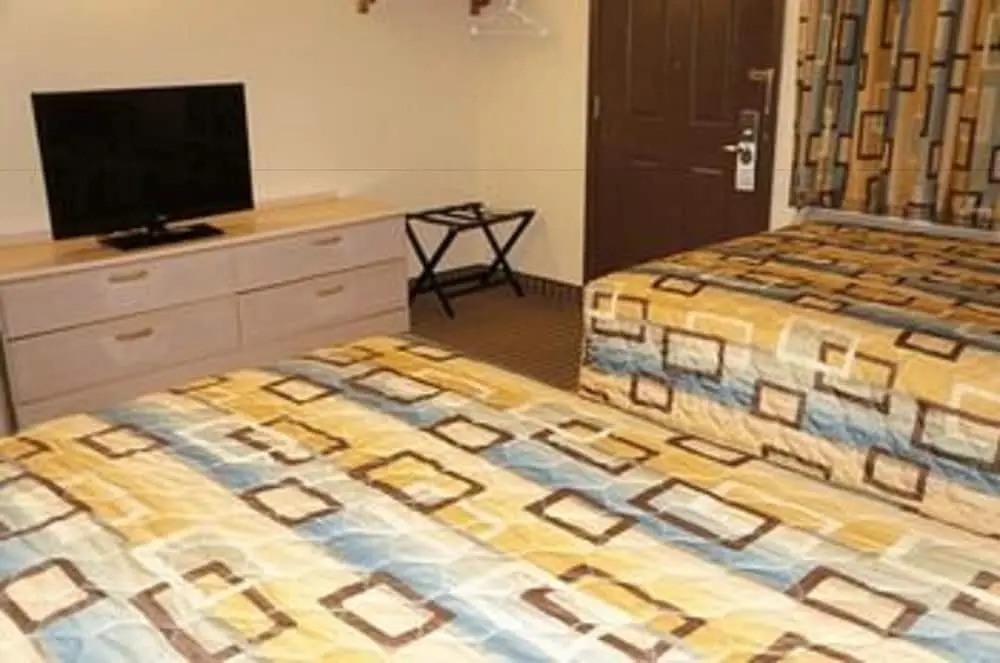 Surfside Inn Suites