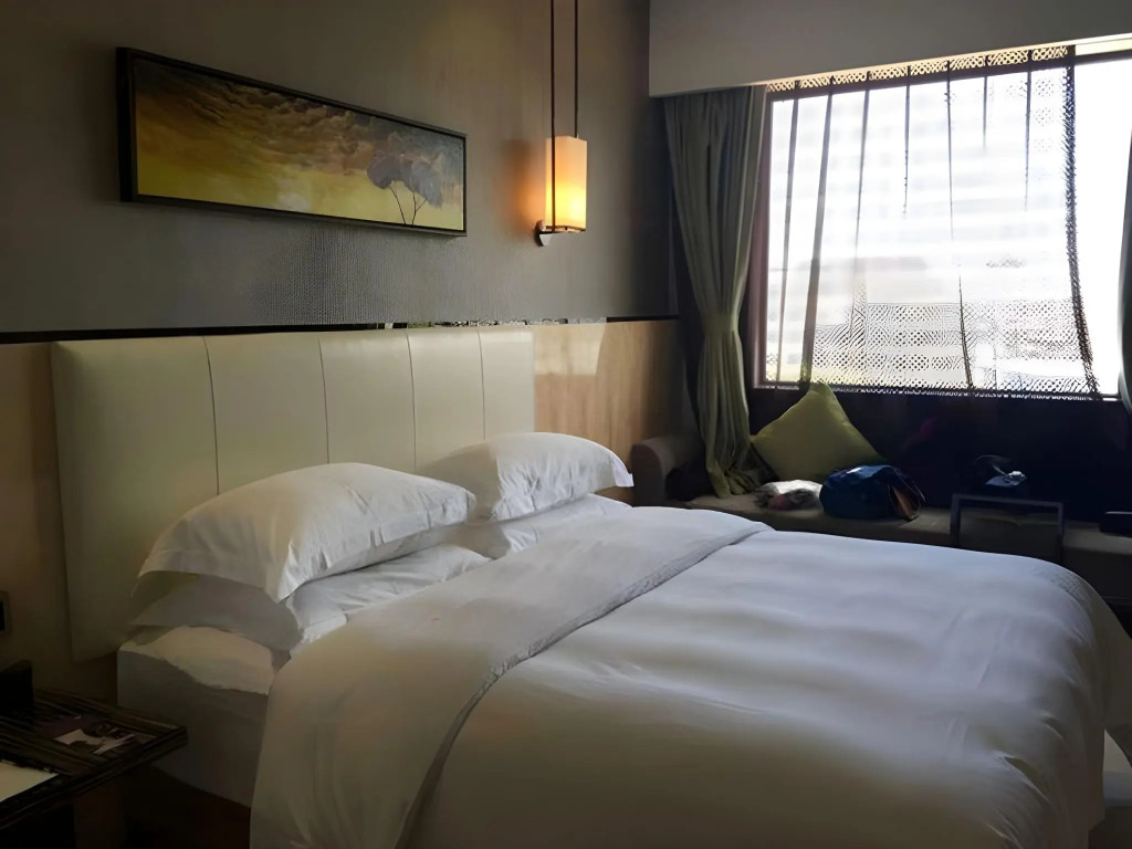 Lori Star Hotel