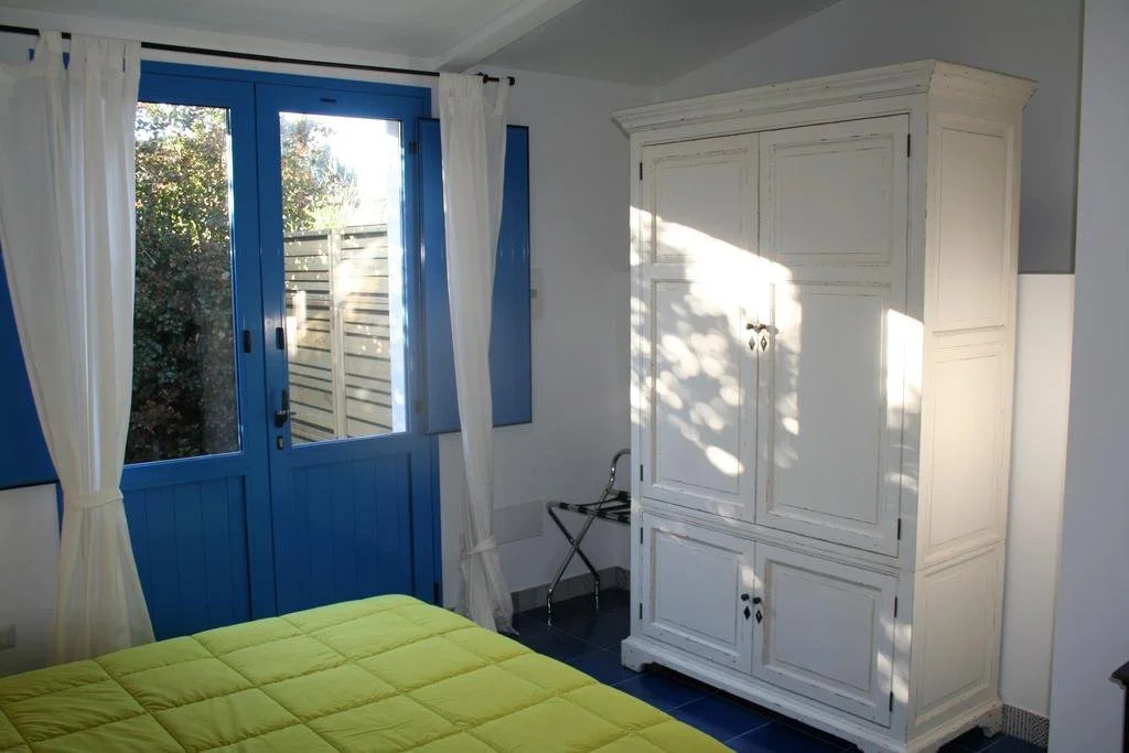 Avocado B&B Beyond