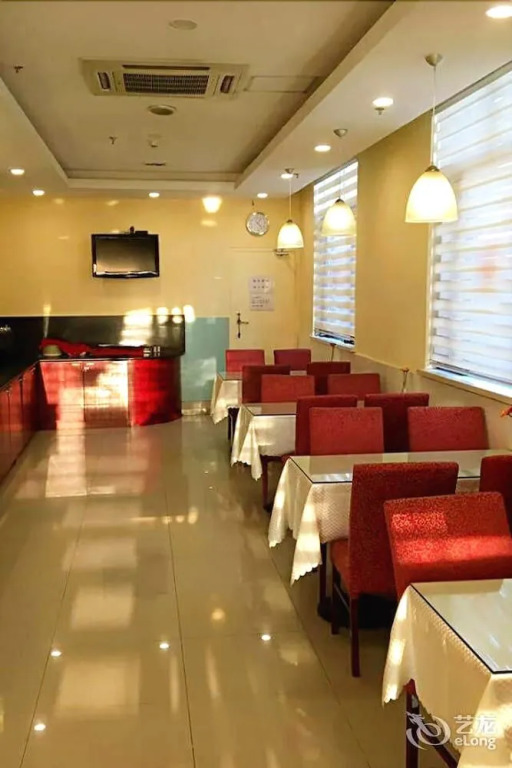 Hanting Express Hotel Shanghai Qishen Road