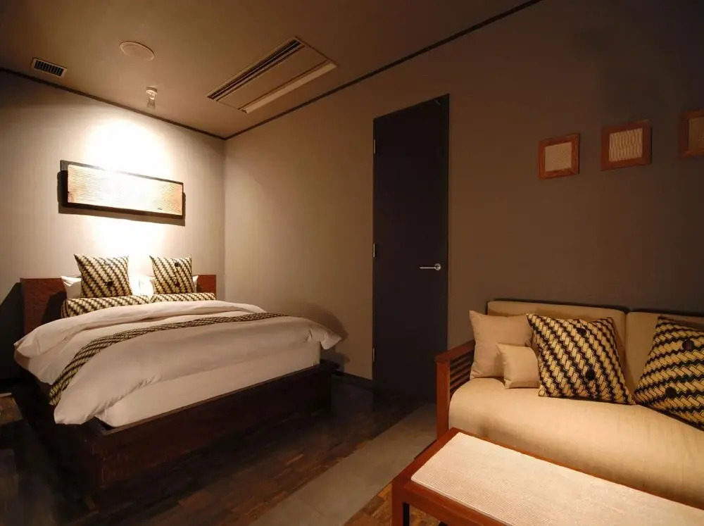 Aroma Garu Hotel