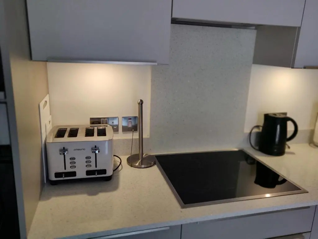 5 Star City Centre Apartment