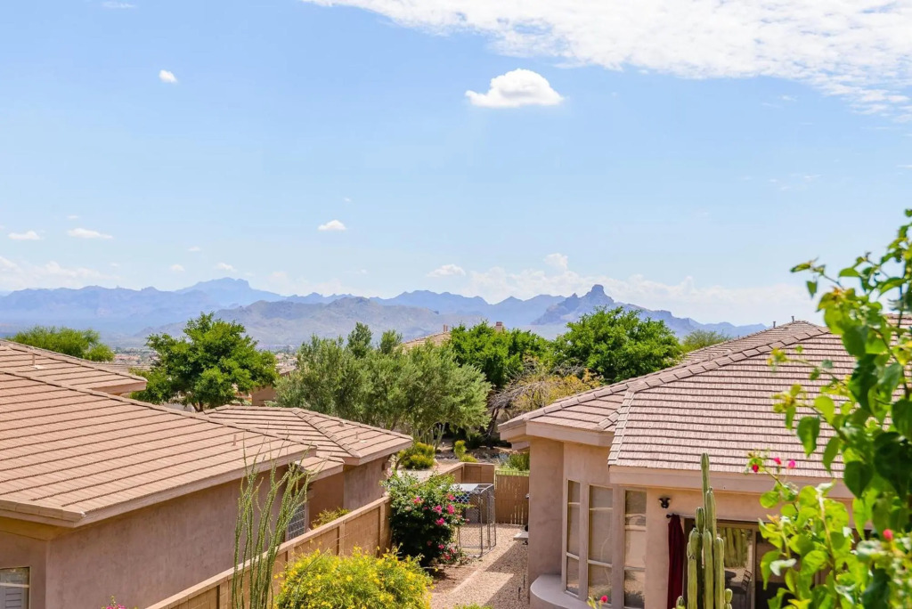Casa Highland 3 Bedroom Home by Redawning