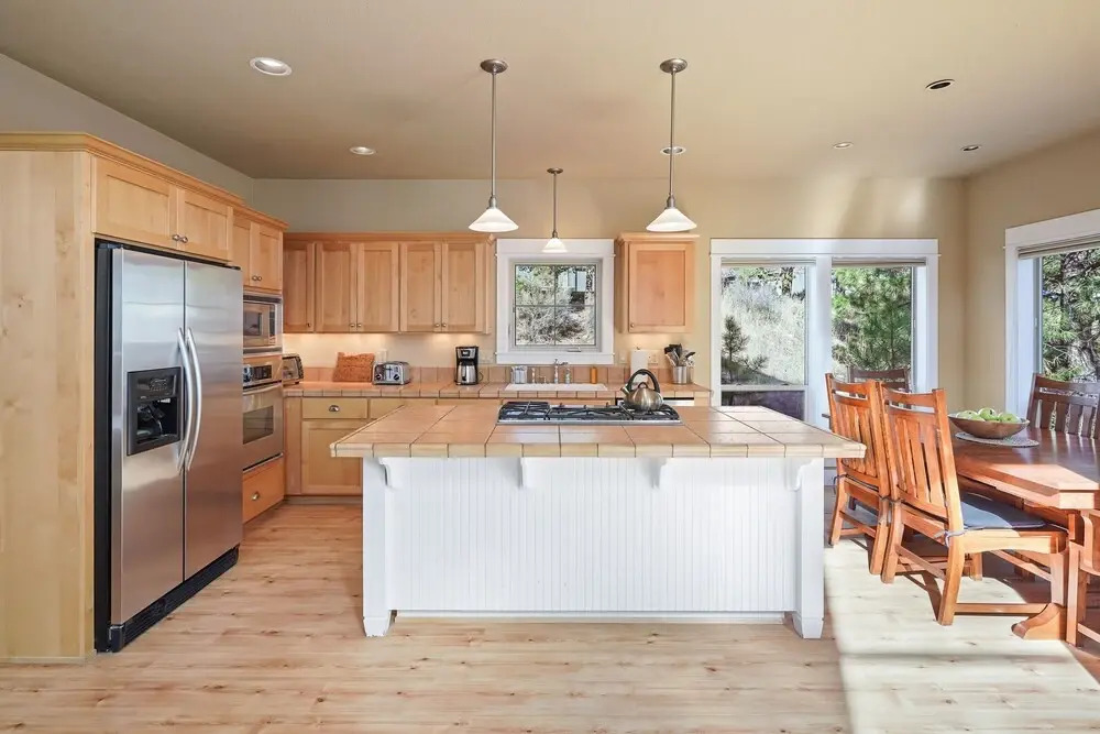 Big Wren 3 Bedroom Home by Redawning, Bend