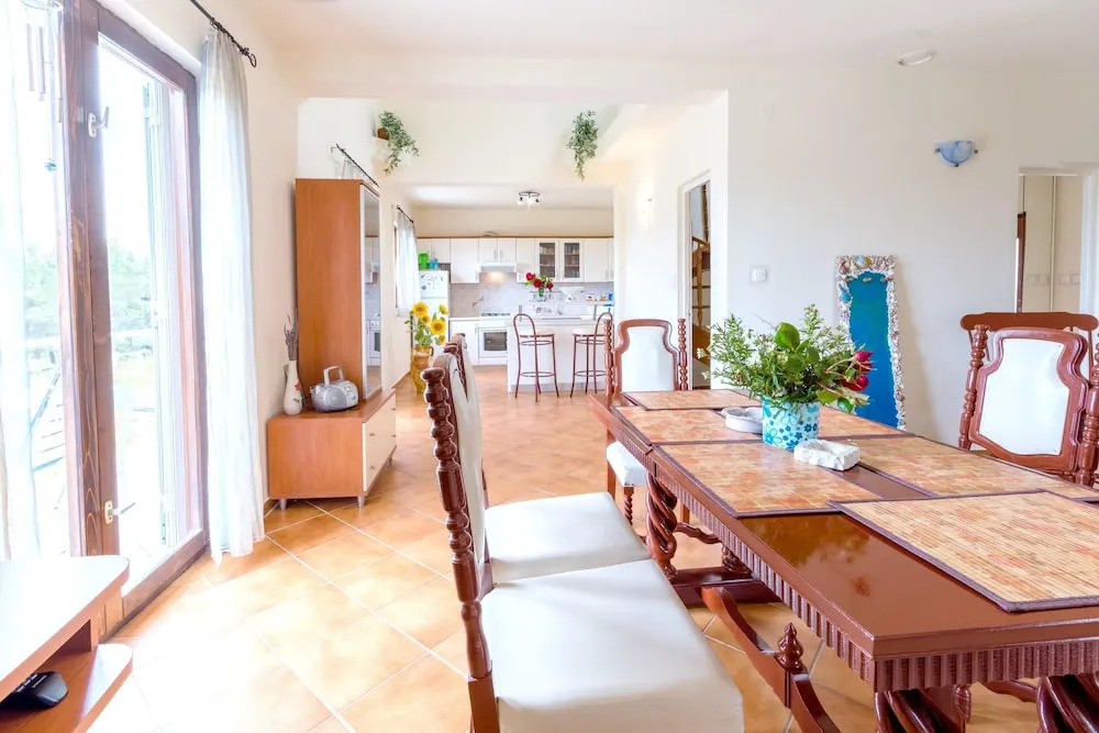 House With 3 Bedrooms in Milna, With Wonderful sea View, Furnished Gar