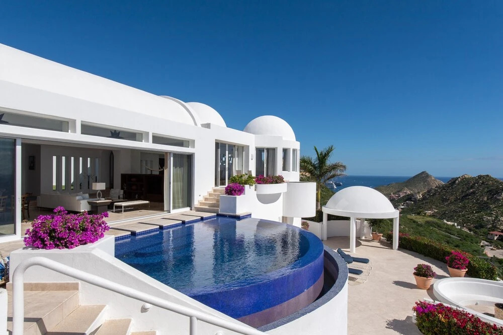 Elegant 6 Bedroom Villa With Amazing Ocean Views: Villa Clara Vista