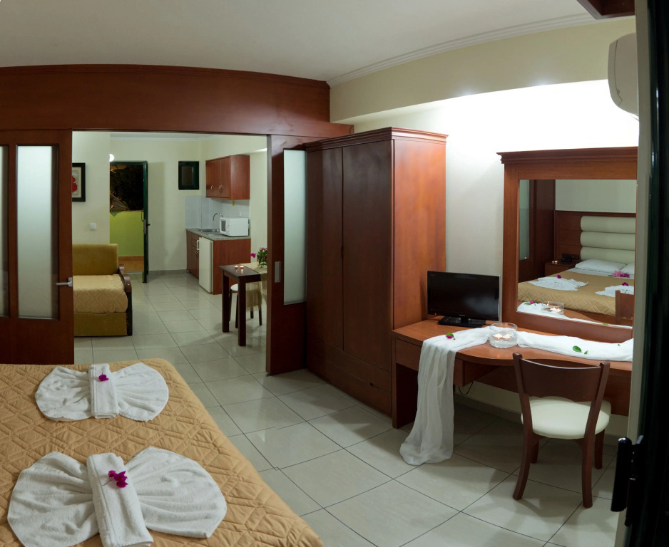 Caretta Beach Resort & WaterPark