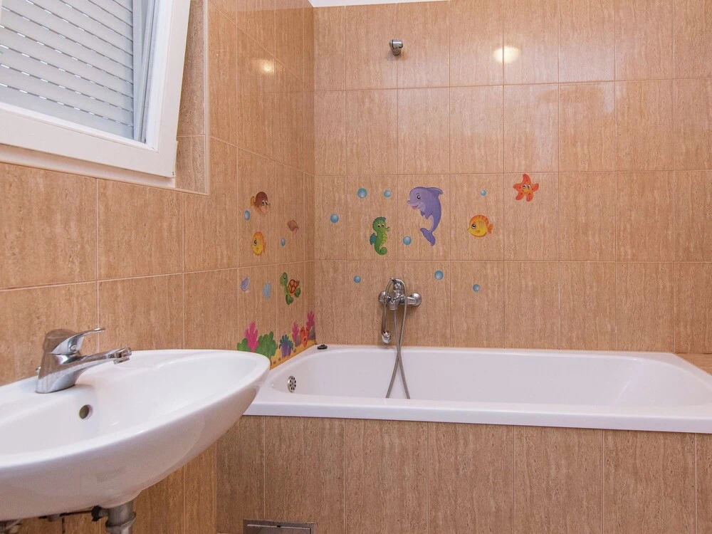 Comfortable Apartment in Zadar With TV
