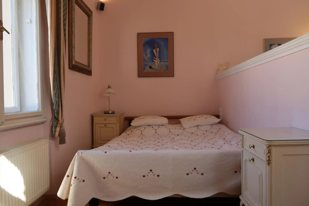 Apartment Themis