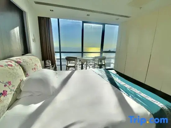 Water Cloud Biancheng Seaview Apartment (Mangrove Resort World City Balcony)
