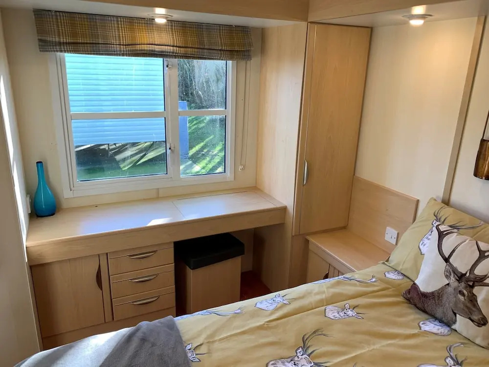 Fantastic Holiday Caravan on a Small Country Site