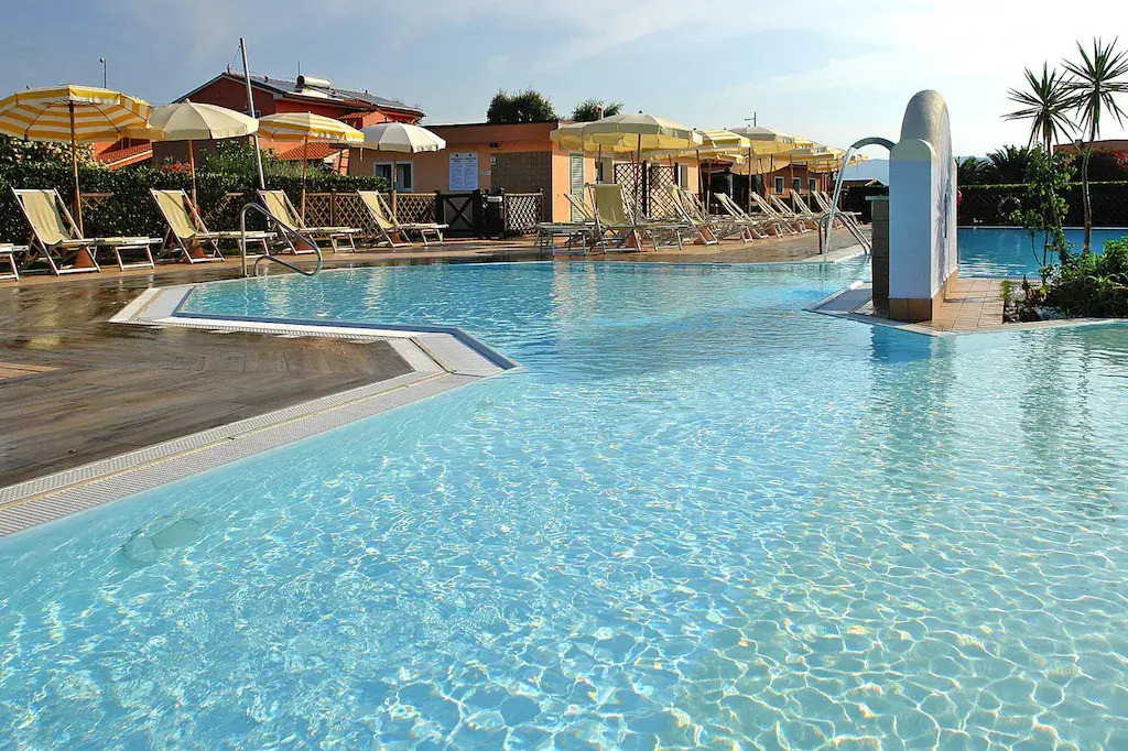 Apartment in Vada near restaurants
