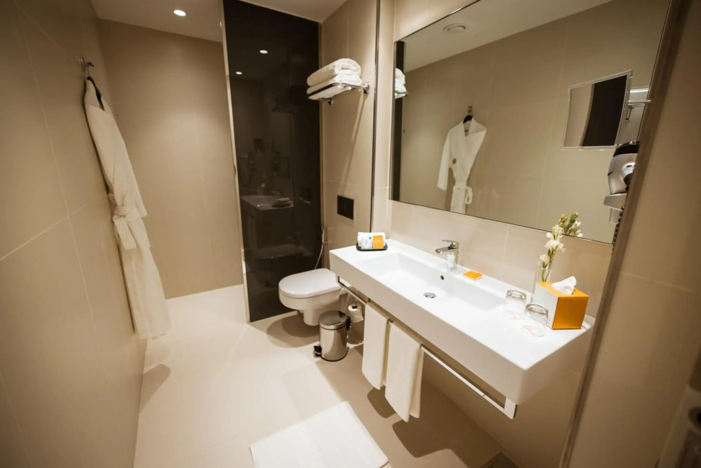 Centro Mada Amman by Rotana
