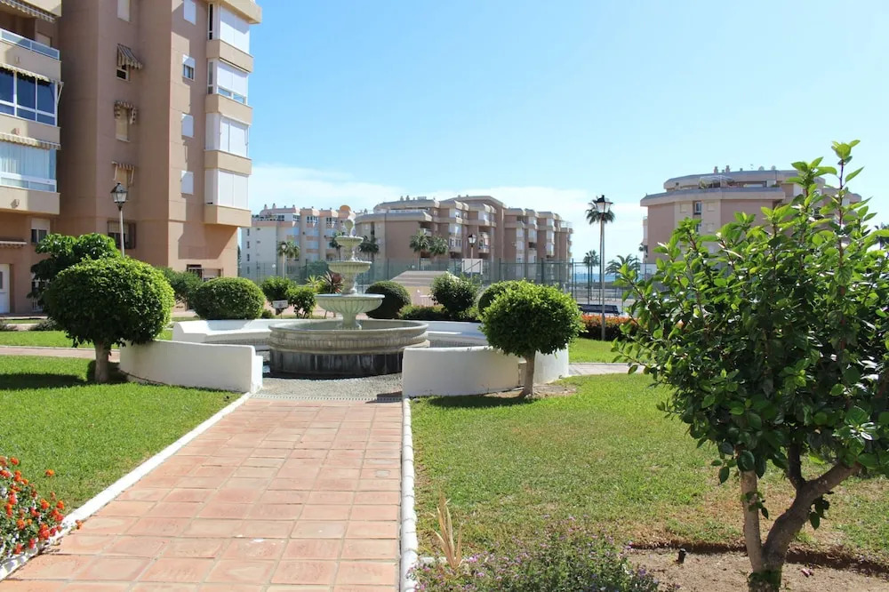 Goldk Sten by At Home Costa del Sol