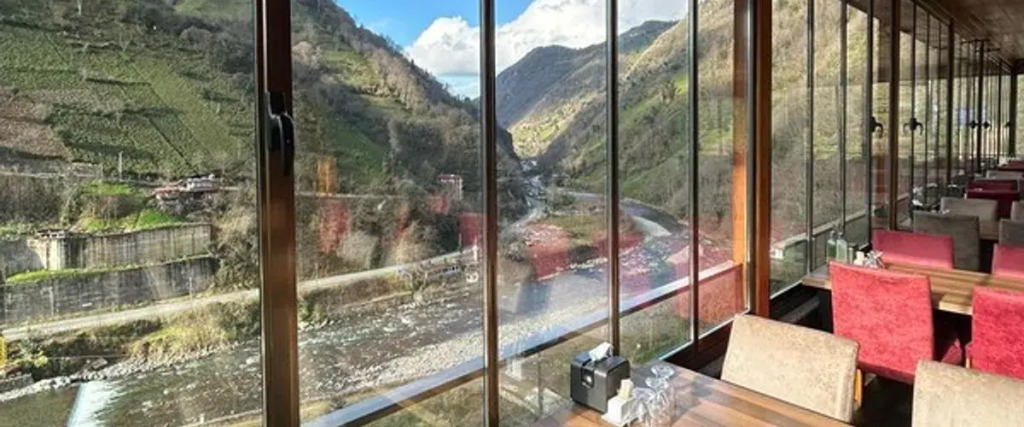 Oris Green Hotel