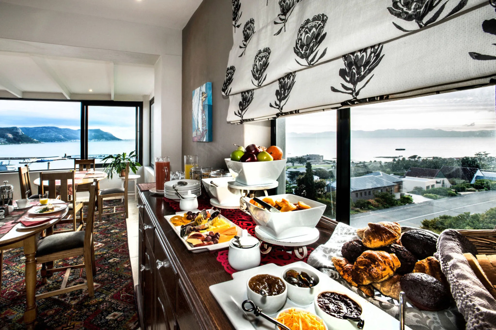 Mariner Guesthouse & Villa