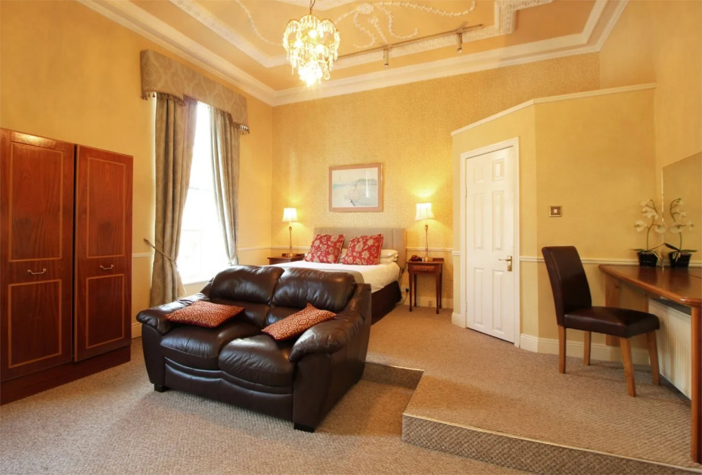 Latchfords Self Catering Apartments