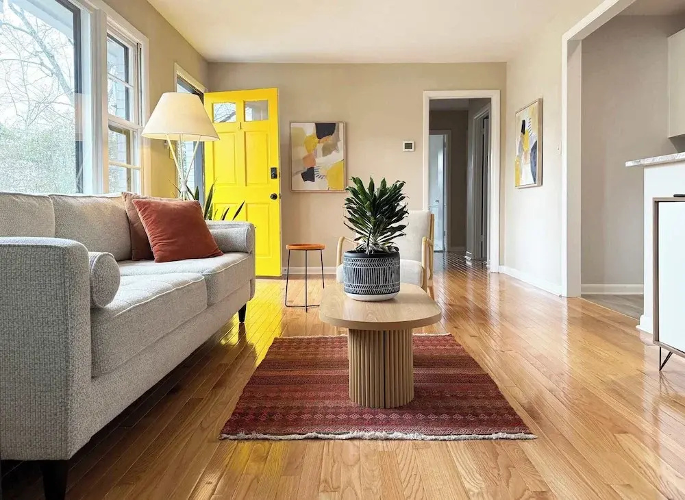 The Yellow Door Home for 8