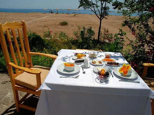 Bellerofon Beach Otel