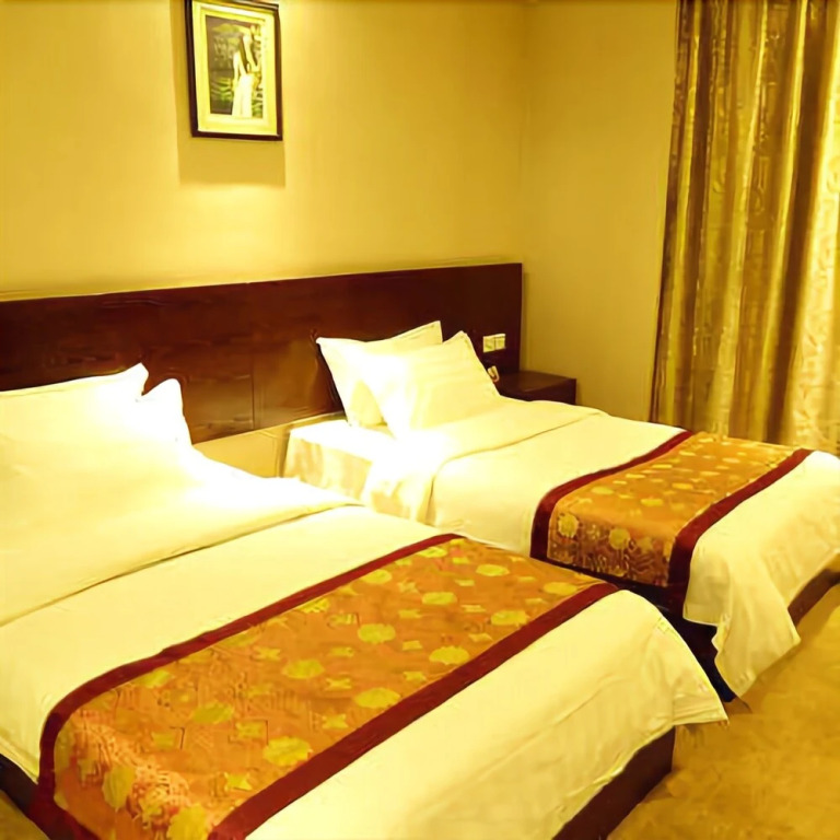 Chaoyue Business Hotel
