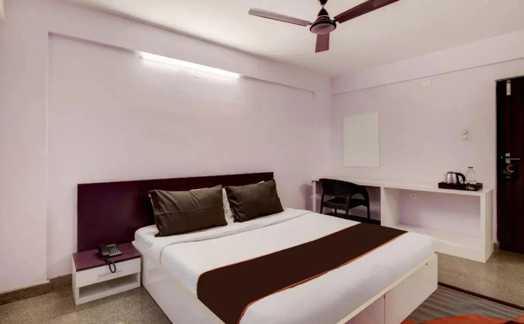OYO Flagship 22550 Marathahalli