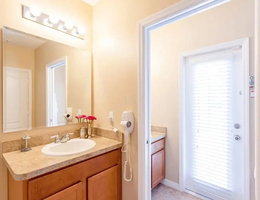 Fv49464 - Cypress Pointe - 5 Bed 4.5 Baths Villa