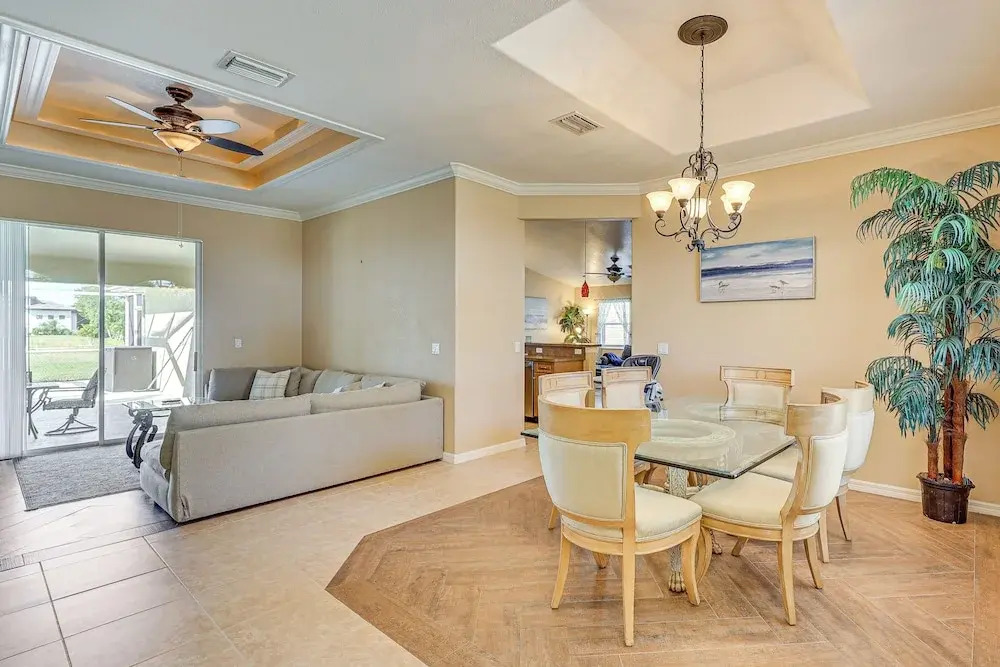 Family Fun! Spacious Home in Cape Coral
