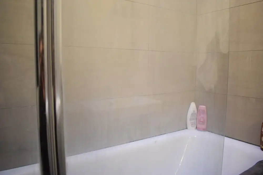 1 Bedroom Flat With Roof Terrace In Fulham