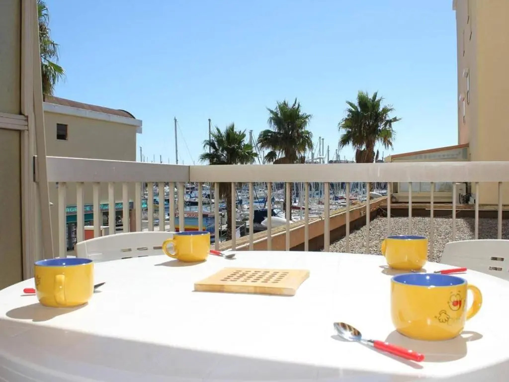 Appartement Gruissan, 1 pièce, 4 personnes - FR-1-229-71