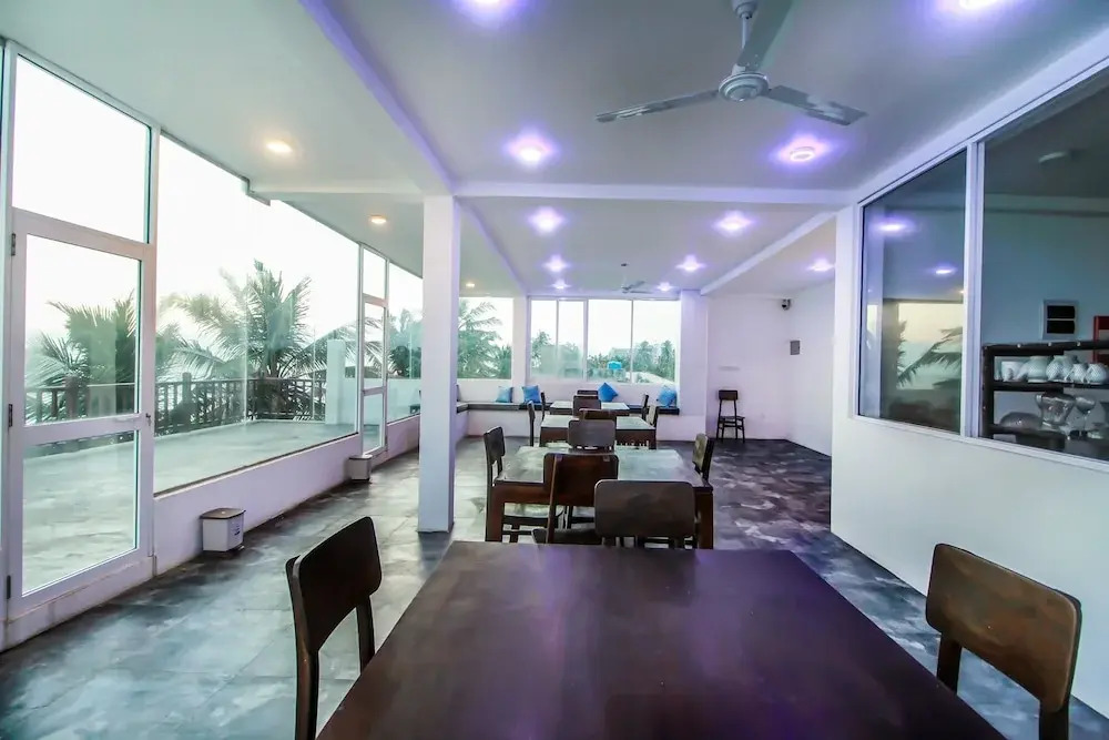 OYO 300 Sinha Hotel