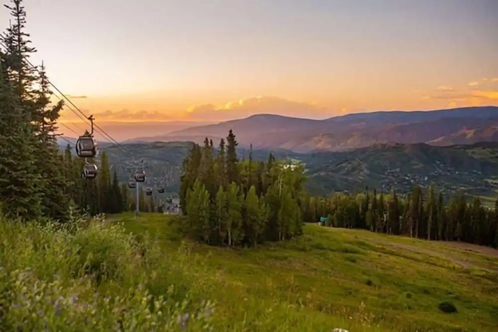 Luxury 1 Bedroom Ski in, Ski out Mountain Vacation Rental in Snowmass Village