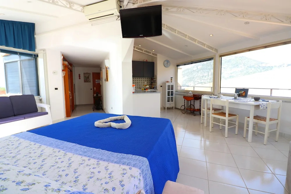Casa Tesy