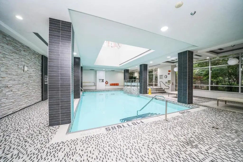 PlanURstay - Amazing 2BR & 2BTH - Near Square One Mall