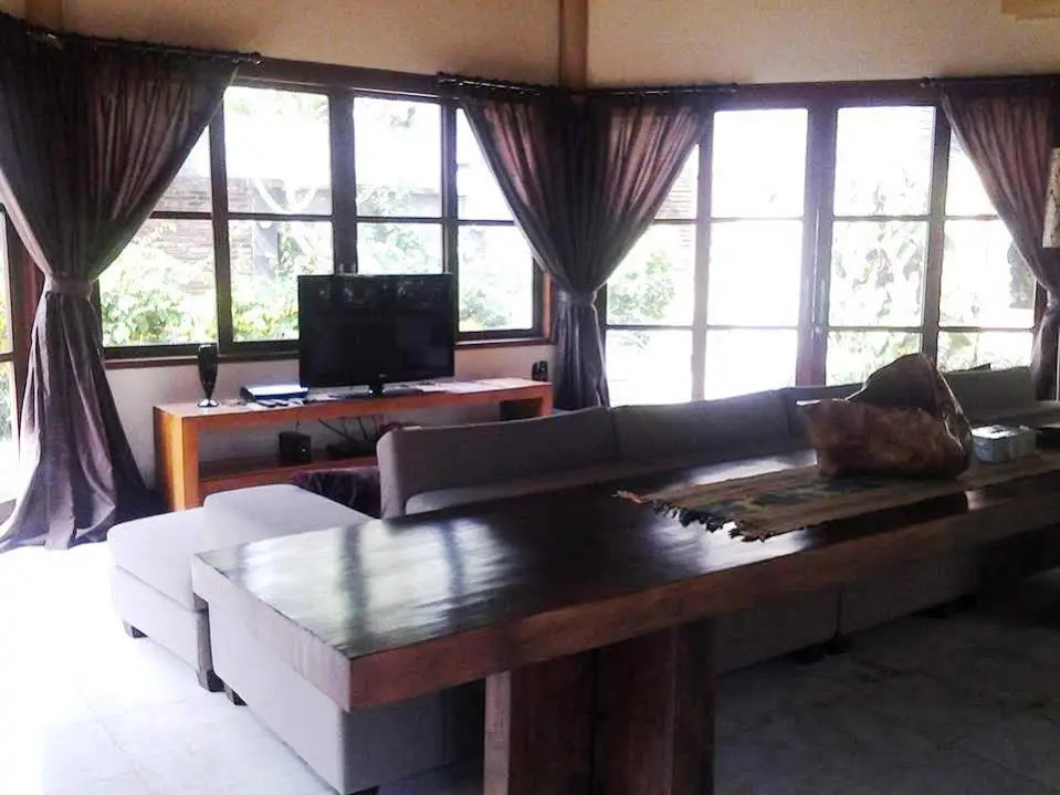 Villa Sarah Jaya